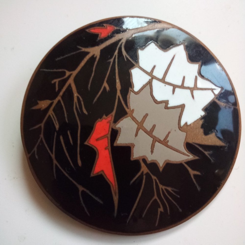 Vintage mid century 1960s enamel large pin autumn leaves